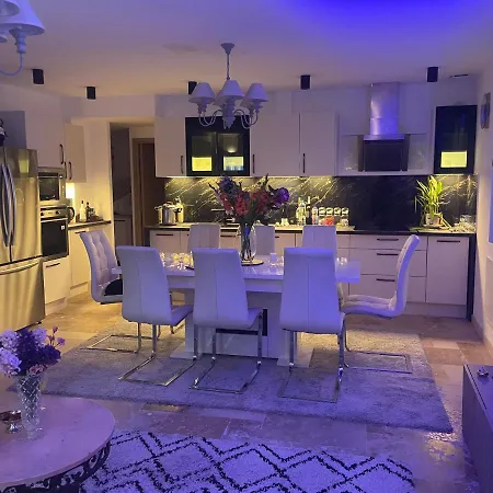 Villa Segny Apartamento *